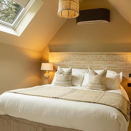 Luxury Cotswold Retreats Villa Moreton-in-Marsh Bagian luar foto